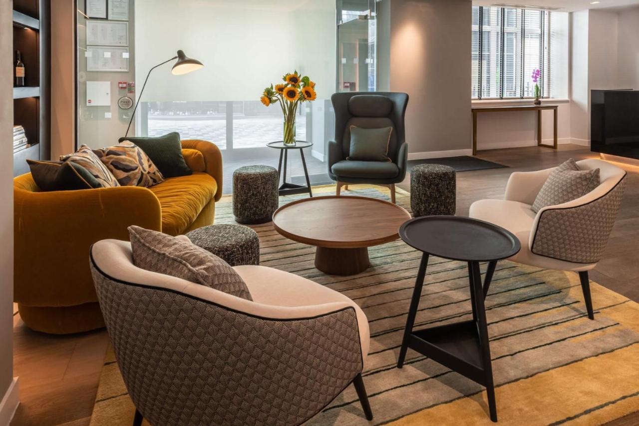 The Resident Victoria Hotel Лондон Екстериор снимка