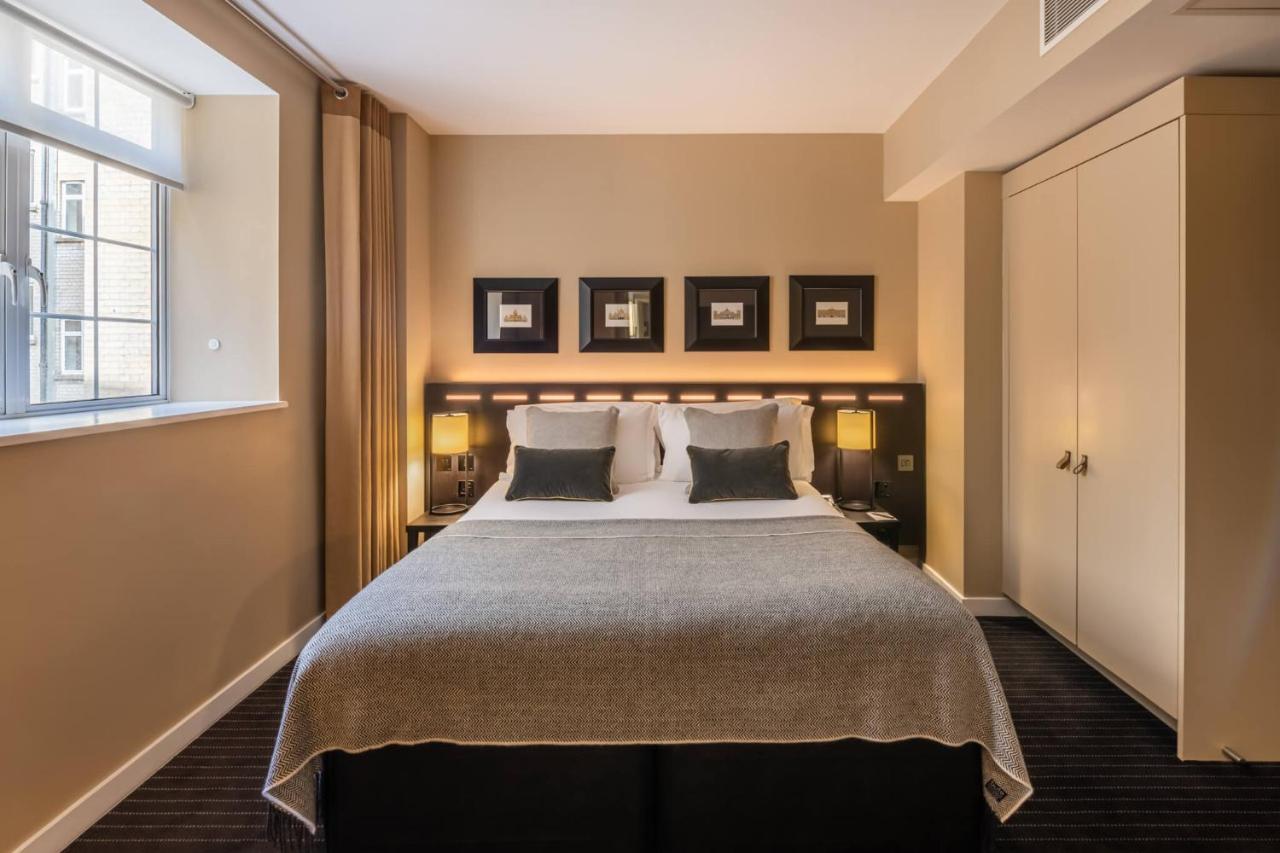 The Resident Victoria Hotel Лондон Екстериор снимка