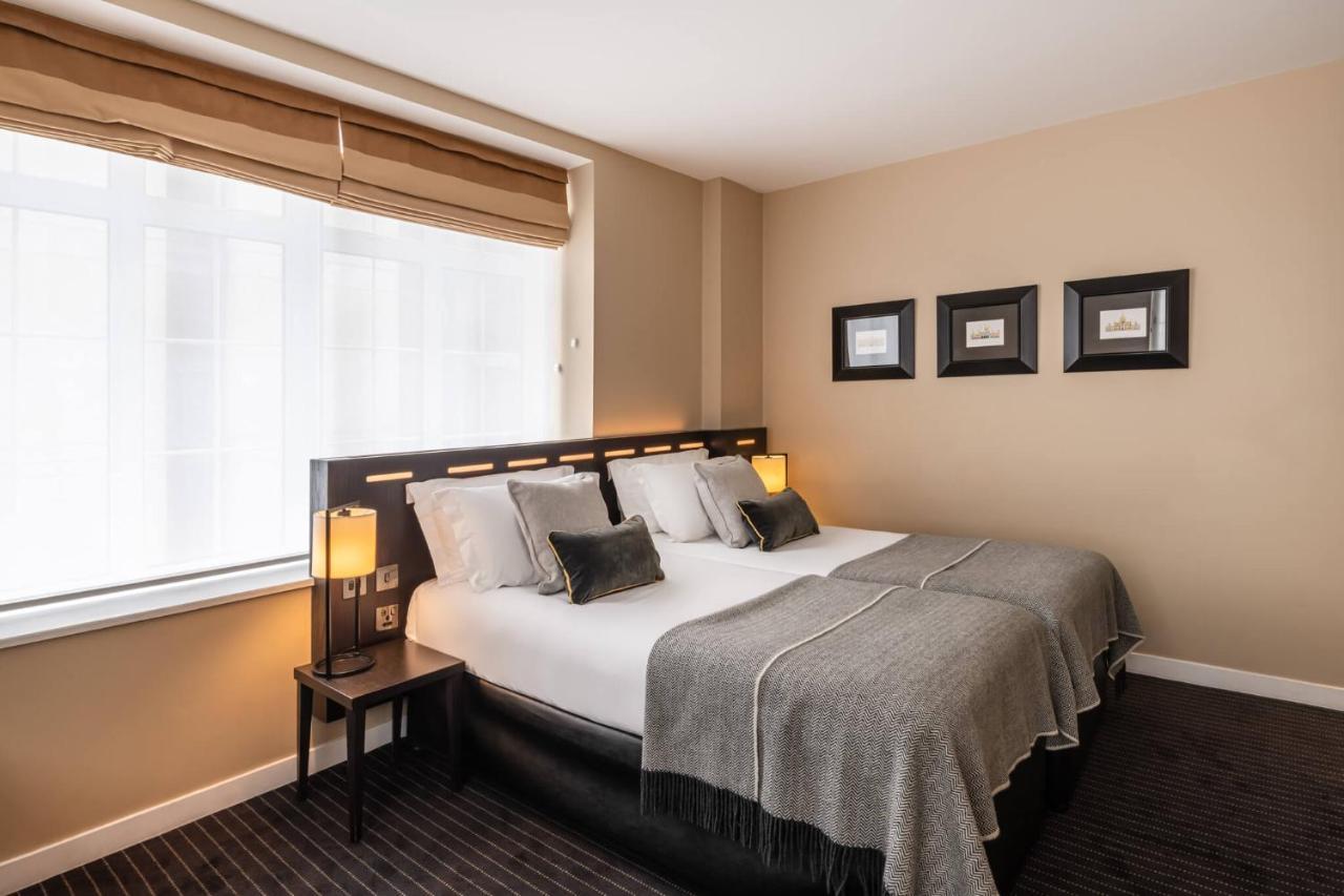 The Resident Victoria Hotel Лондон Екстериор снимка