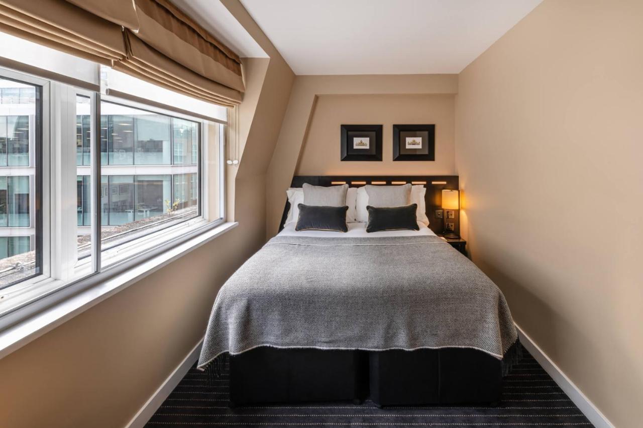 The Resident Victoria Hotel Лондон Екстериор снимка