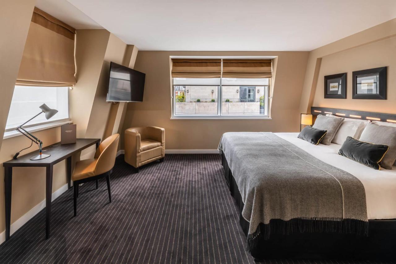 The Resident Victoria Hotel Лондон Екстериор снимка