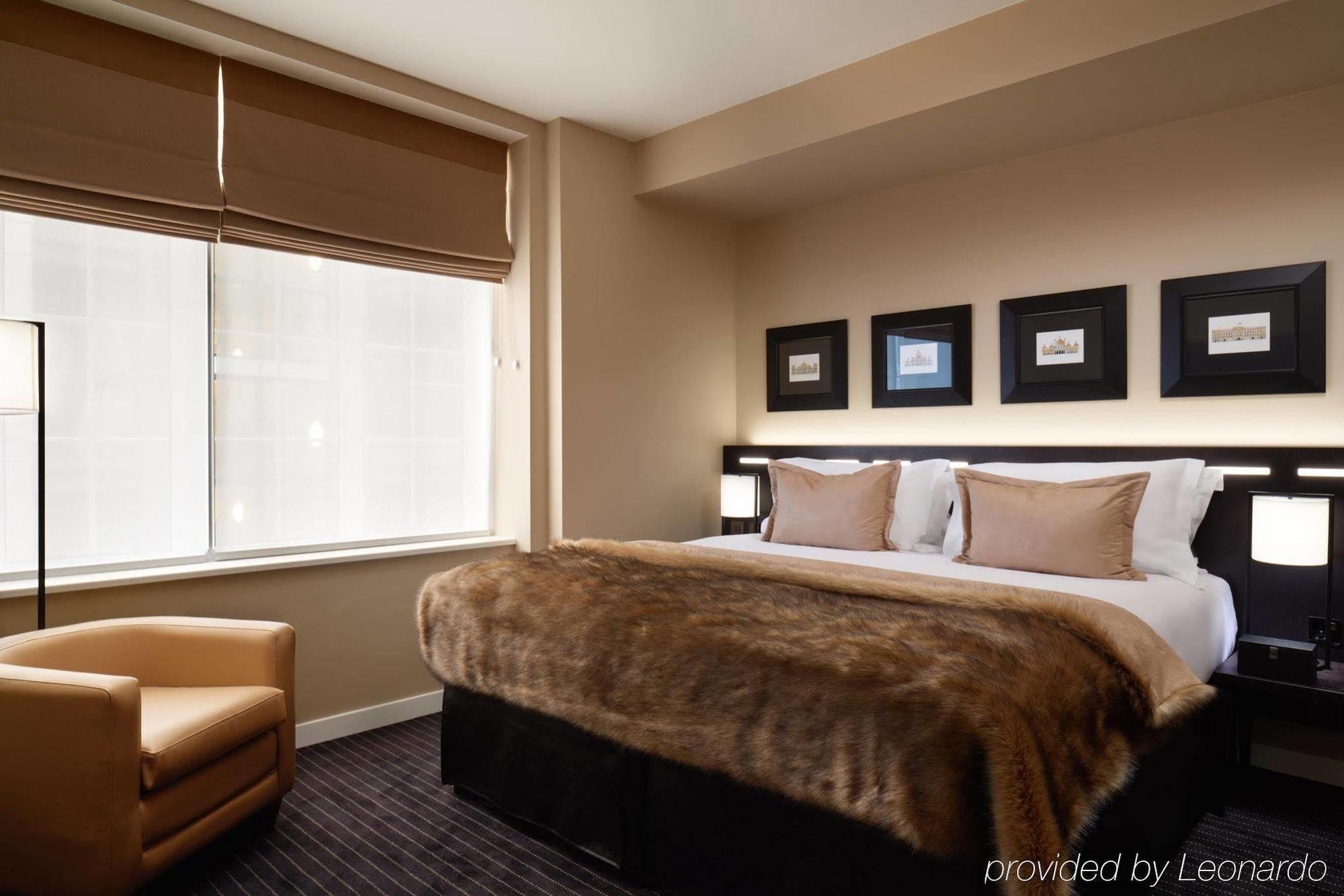 The Resident Victoria Hotel Лондон Екстериор снимка